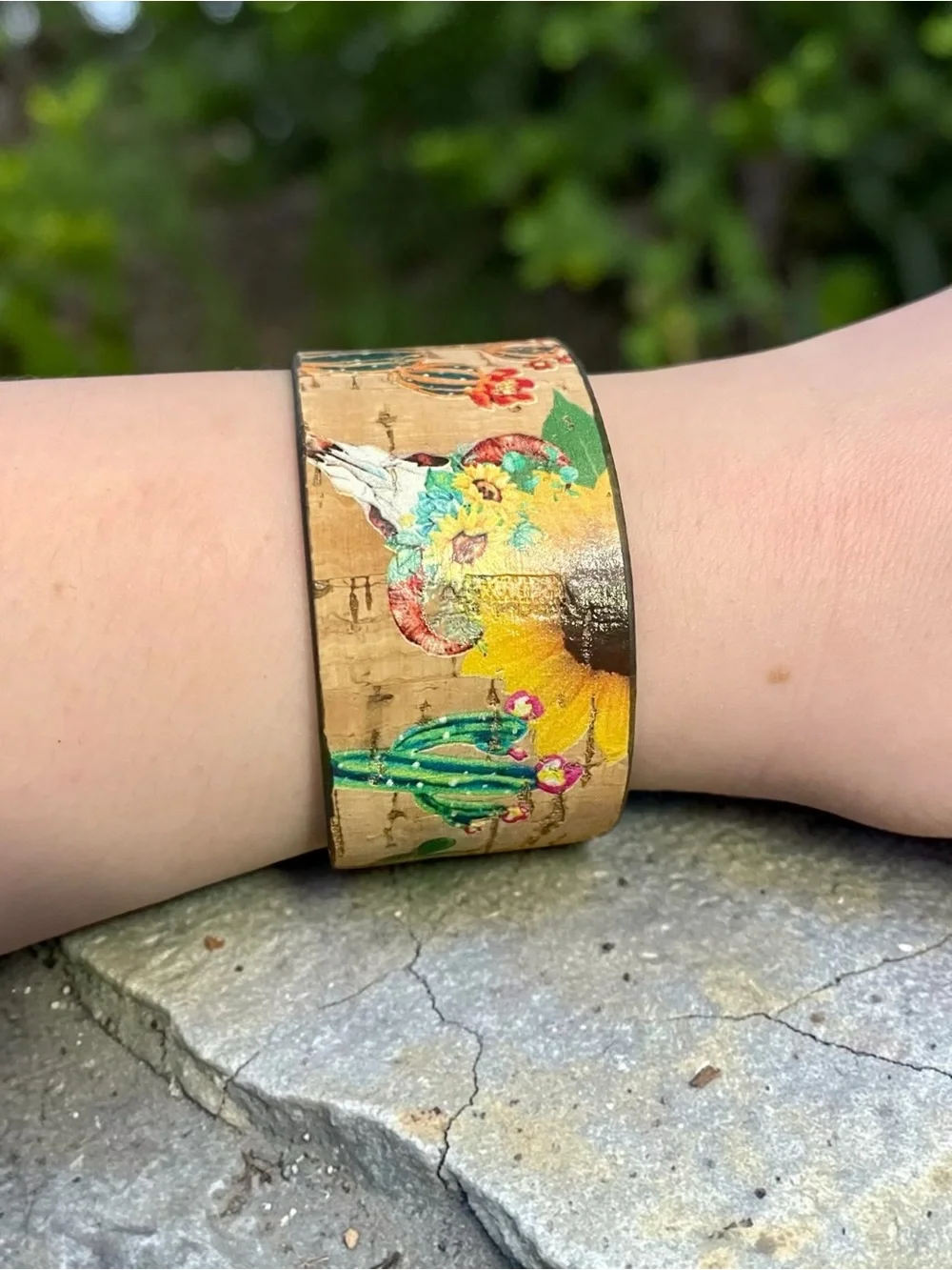 Davinci Multicolor Southwest Style Cuff Bracelet | Western Longhorn Steer Cow